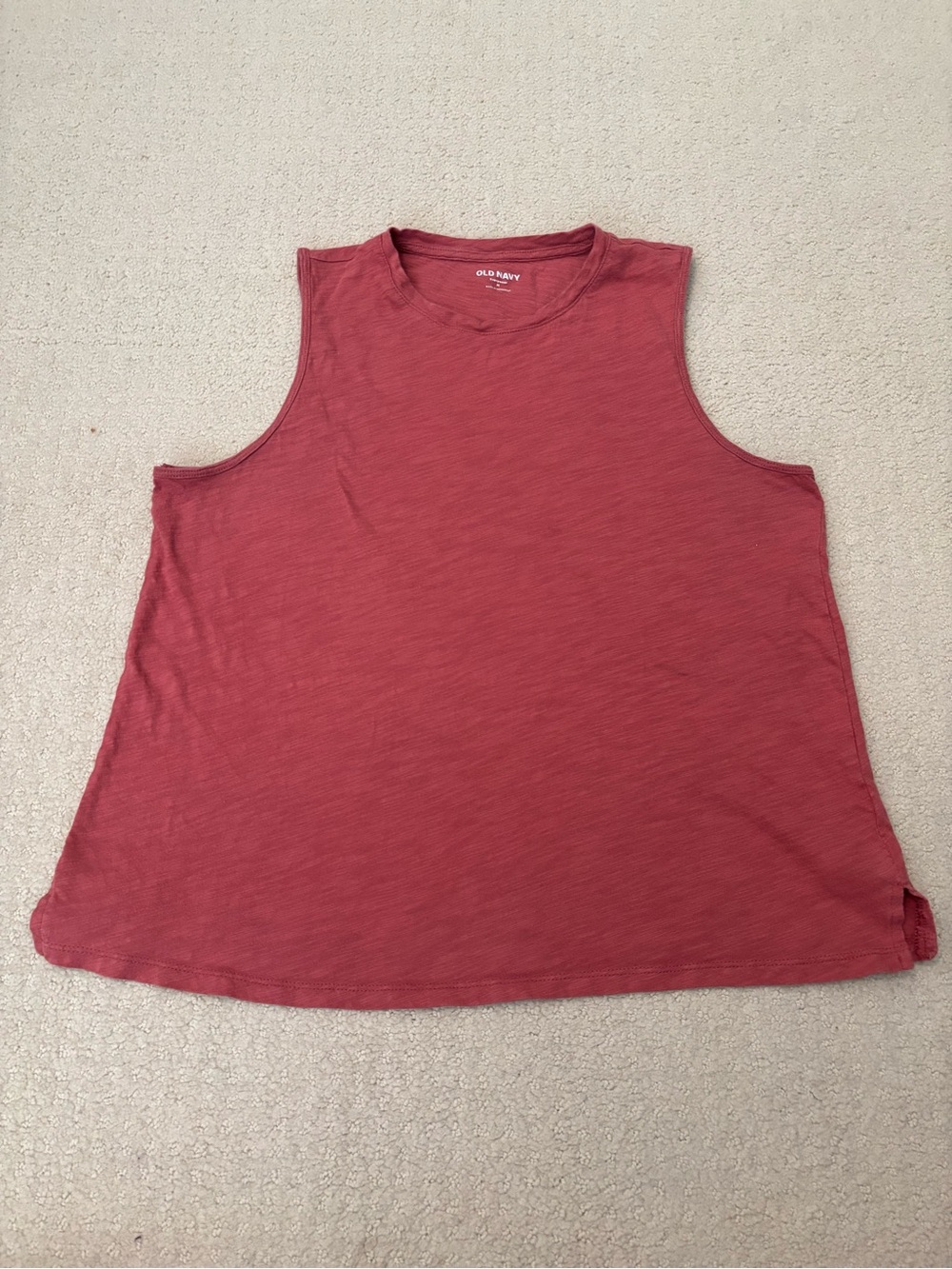 Old Navy Women's Everywear Sleeveless Tee Workout Casual Tank Top